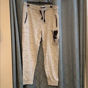 Betty boop sweat pants with zipper pockets.